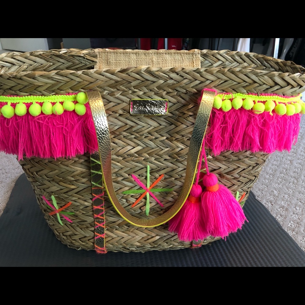LILLY PULITZER BAJA STRAW TOTE TASSELS POM POM